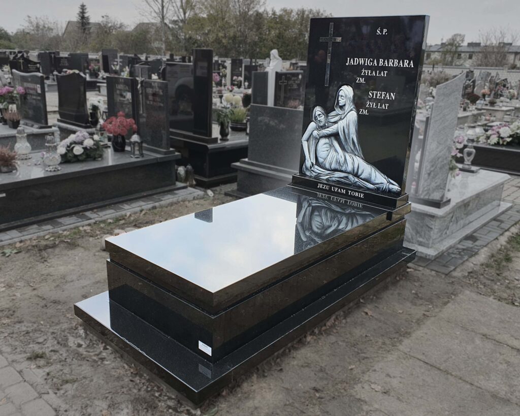 Nagrobek pojedynczy z rzeźbą w granicie czarny Siedlce